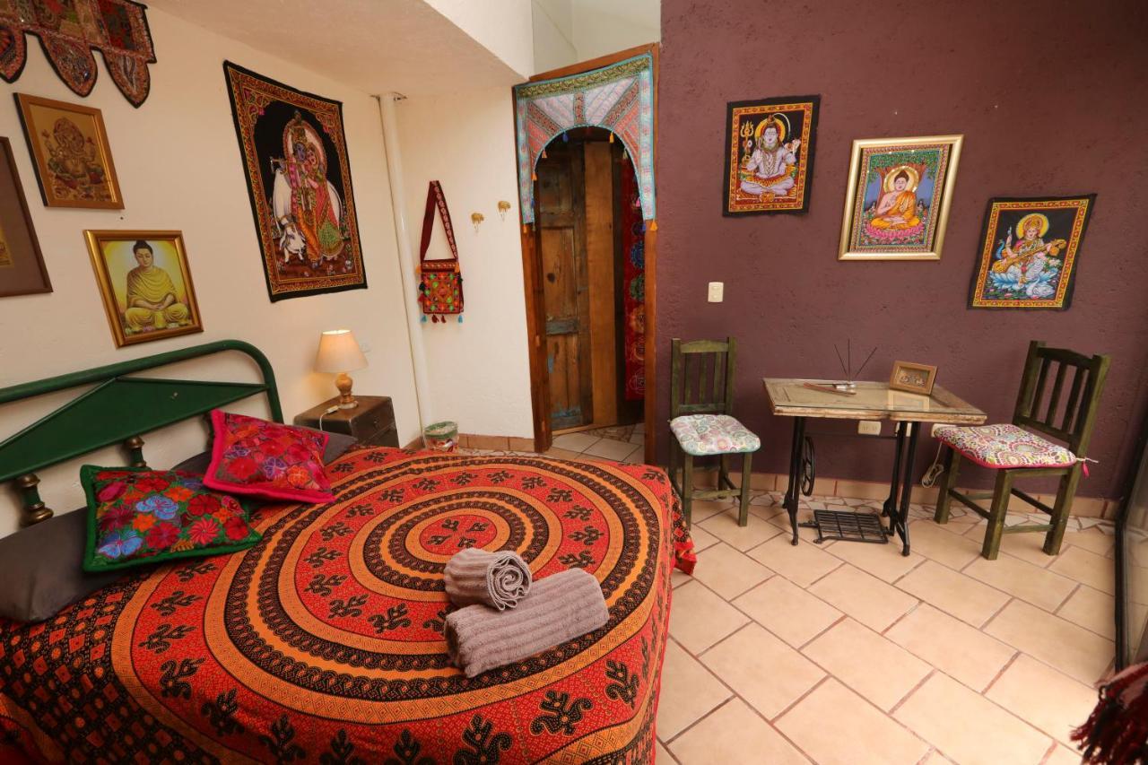 Majikal B&B - Krishna Cholula Eksteriør billede